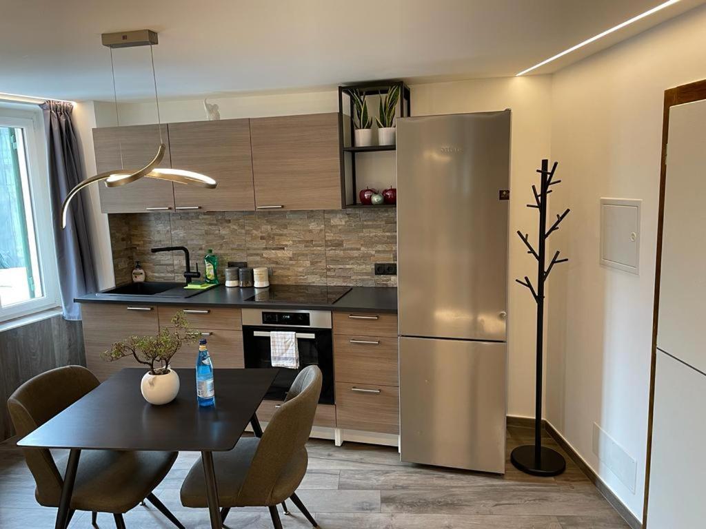 Flow Apartments Trogmann Living - Open Space Merano Bagian luar foto